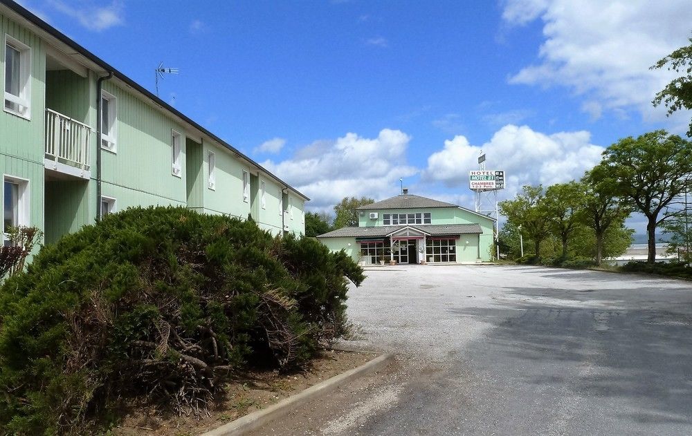 Le 81 Hotel Castres  Bagian luar foto