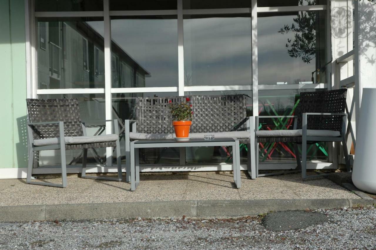 Le 81 Hotel Castres  Bagian luar foto