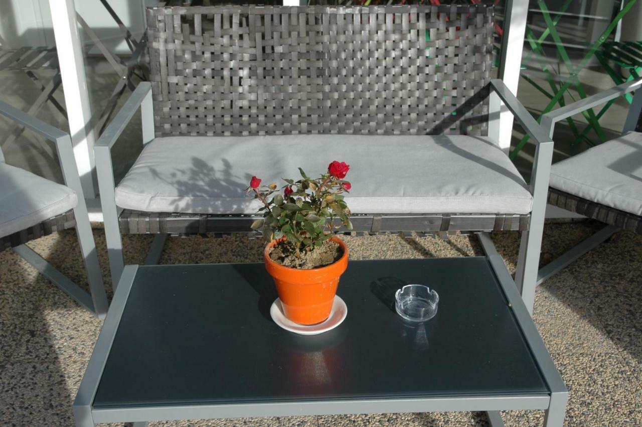 Le 81 Hotel Castres  Bagian luar foto
